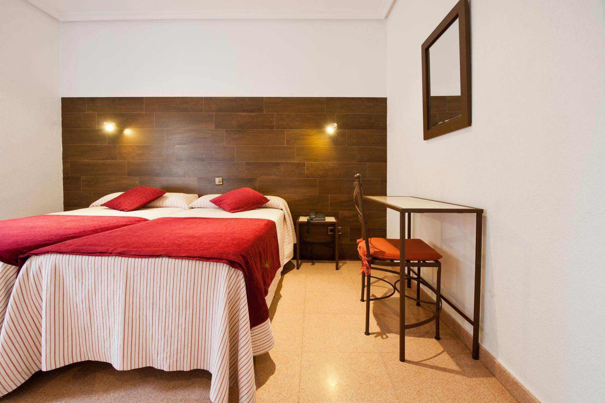 Hostal Sol Toledo Kültér fotó