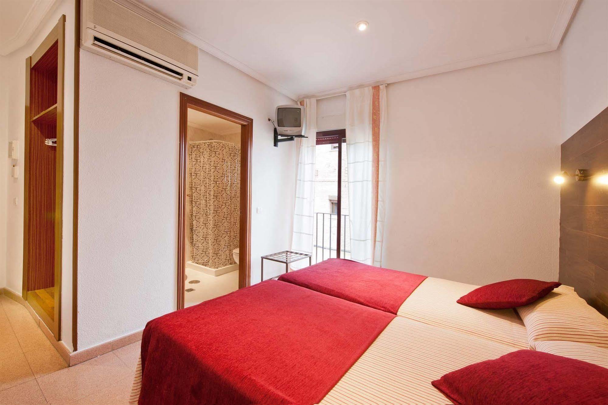 Hostal Sol Toledo Kültér fotó